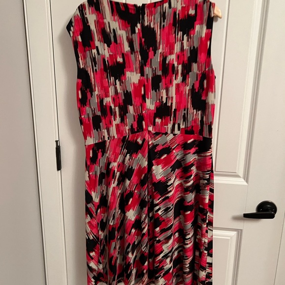 Summer colour dress by Tahari Arthur S Levine size 16 - Picture 3 of 4